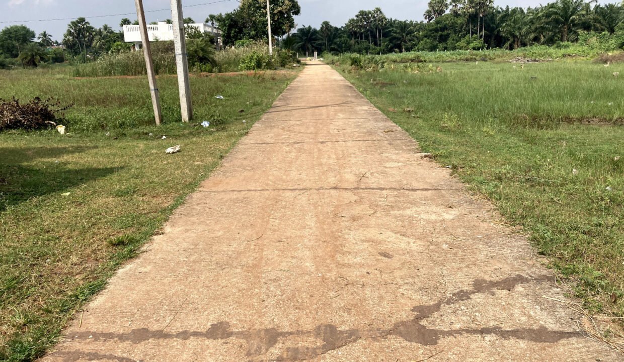 FLAT FOR SALE IN SOMAVARAPADU ELURU